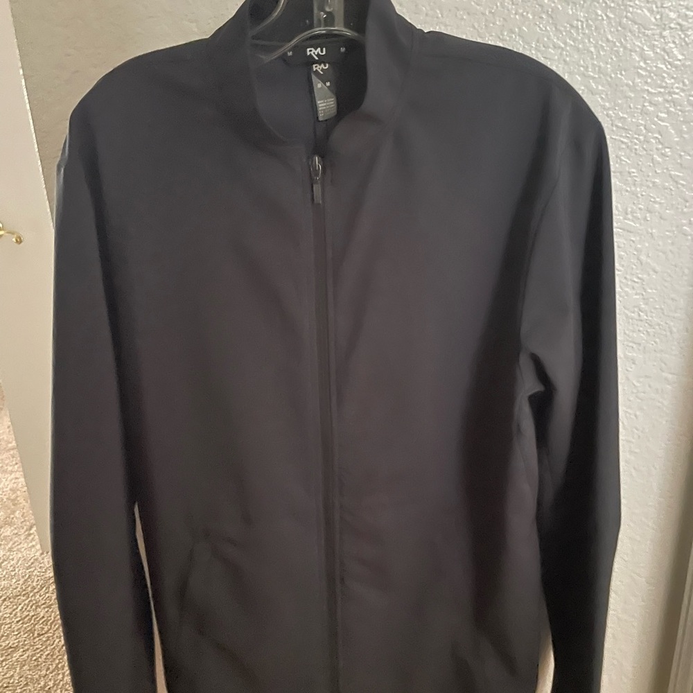 RYU men’s lightweight jacket / windbreaker